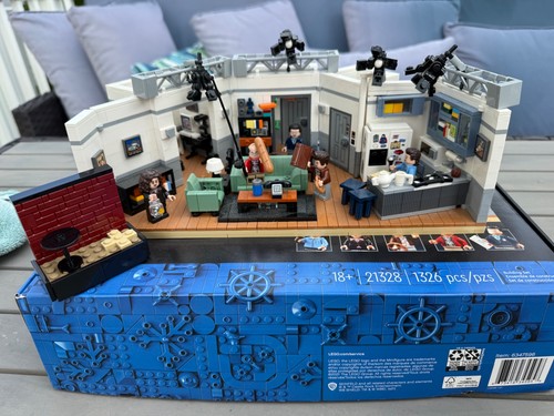 Lego ideas seinfeld - ideas:, (21328)