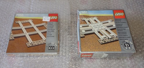 New vintage lego - lego, train